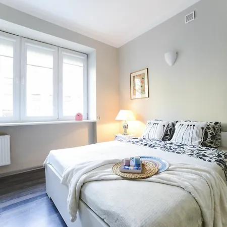 Apartment Next To Railway Station *